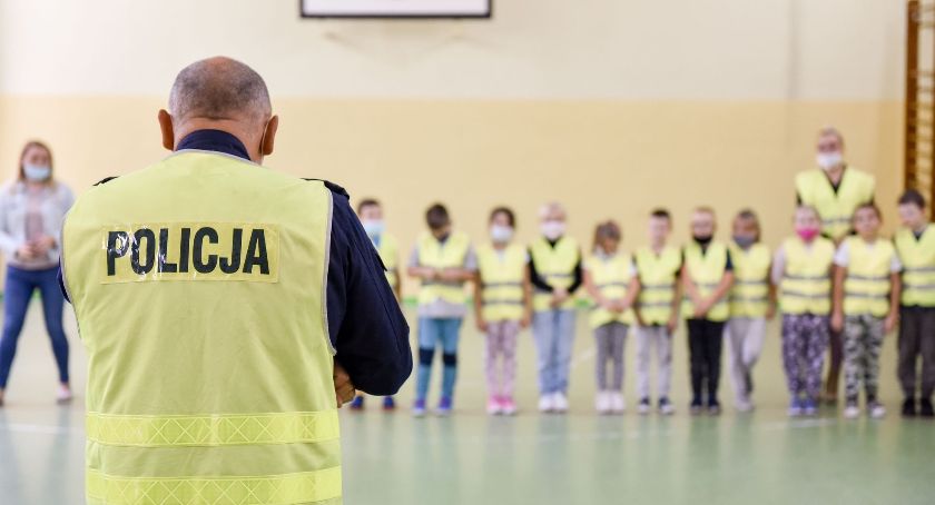 Kościerzyna. Policjanci spotkali się z najmłodszymi