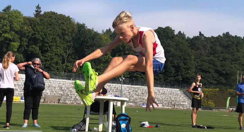 Lekkoatleci Olimpijczyka Skorzewo zaprezentowali wysoką formę w Słupsku