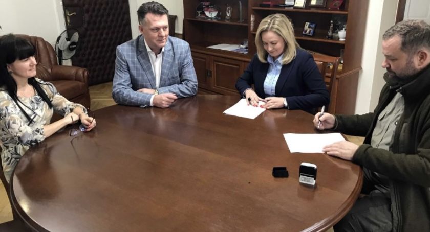 Przebudowę drogi do Wdzydz Tucholskich wesprze Nadleśnictwo Kościerzyna