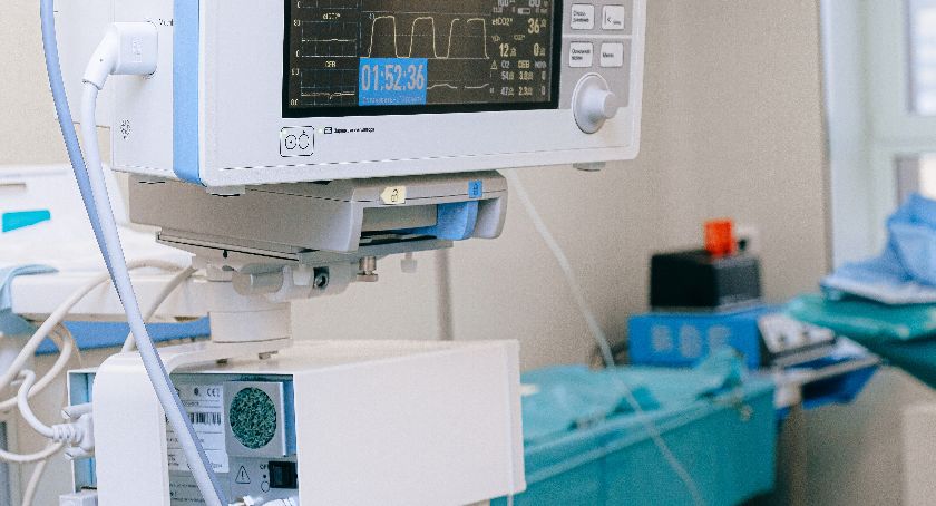 W kościerskim szpitalu przybywa zakażonych Covid-19