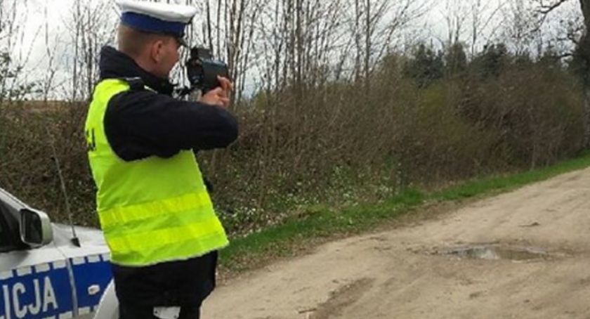Pędził przez teren zabudowany - stracił prawo jazdy 