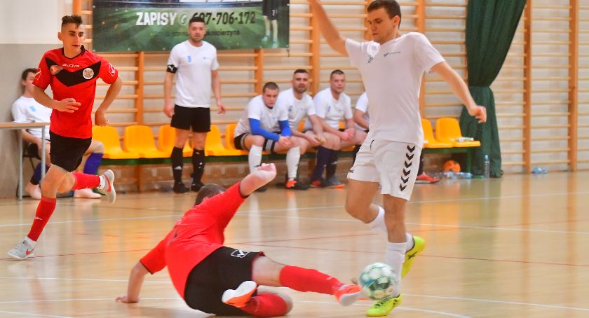 W ten weekend rozpoczynają się rozgrywki kościerskiej halówki