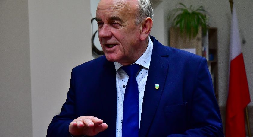 Radni gminy Stara Kiszewa dali podwyżkę wójtowi. Swoje diety też podwyższyli