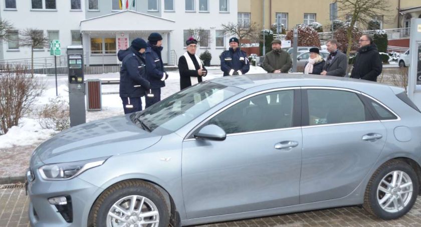 Kolejny nieoznakowany radiowóz dla kościerskiej policji