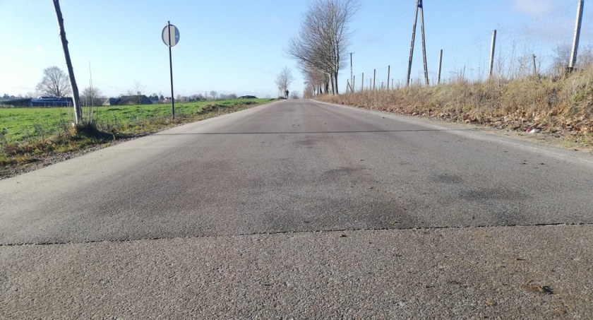 Kolejne drogi zostały zmodernizowane w gminie Karsin