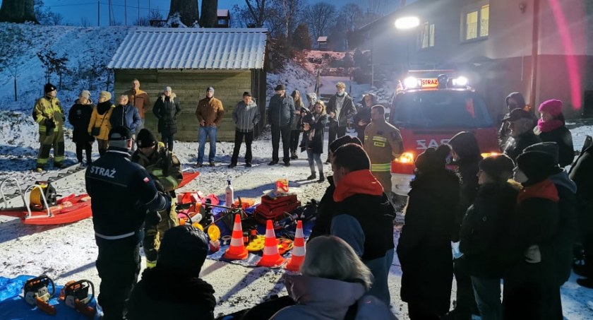Puc. Pokazy ratownicze i koncert Czarnych Koszuli - bawili się i wspierali małego Nikodema