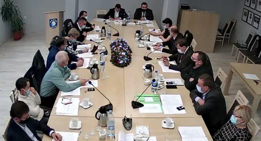 Radni z gminy Dziemiany zapewnili sobie wyższe diety