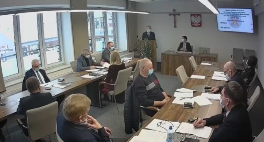 Budżet gm. Nowa Karczma. Mimo mniejszych wpływów, inwestycji w 2022 roku nie zabraknie