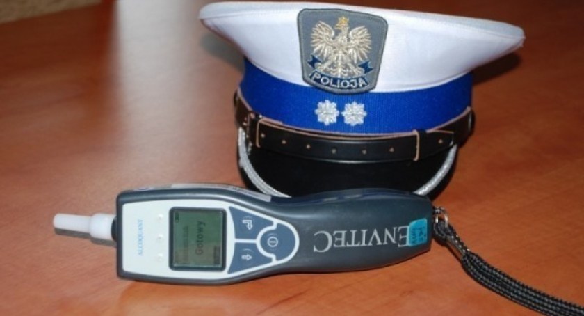 Po alkoholu i narkotykach - kolejni kierujący w rękach policji