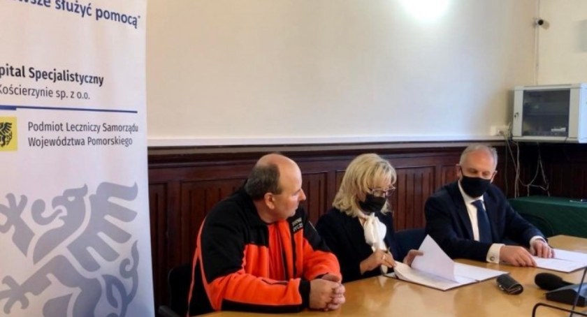 Kościerski szpital dostał pieniądze na zakup nowoczesnego ambulansu