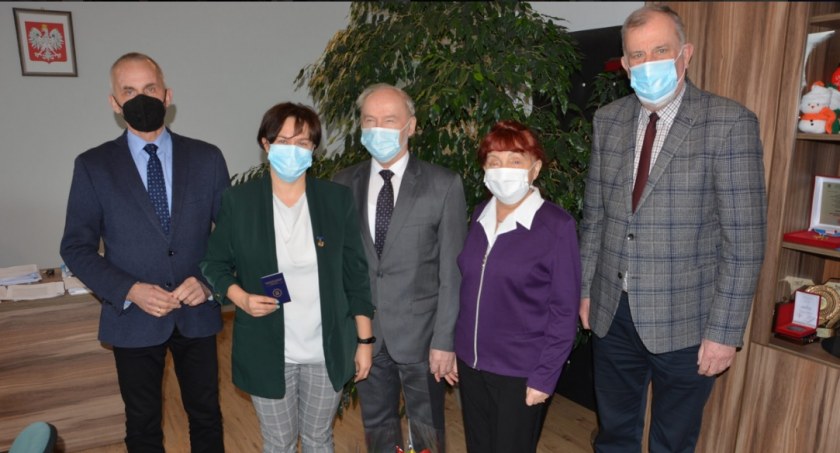 Katarzyna Knopik wyróżniona za swoją działalność na rzecz seniorów