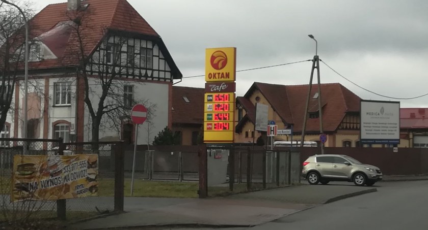Ceny paliwa poszybowały gwałtownie w górę