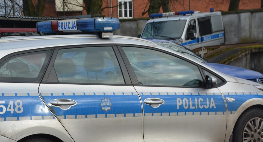 Po alkoholu i narkotykach wsiedli za kółko
