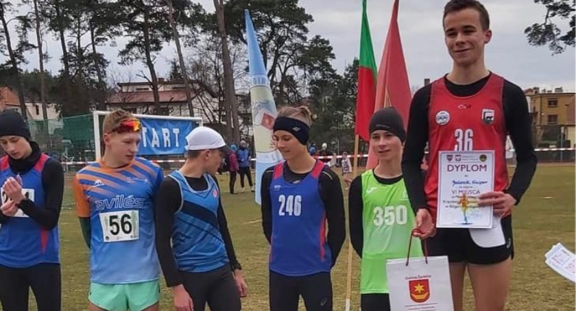 Kacper Jaszewski szóstym zawodnikiem Mistrzostw Polski w biegach przełajowych