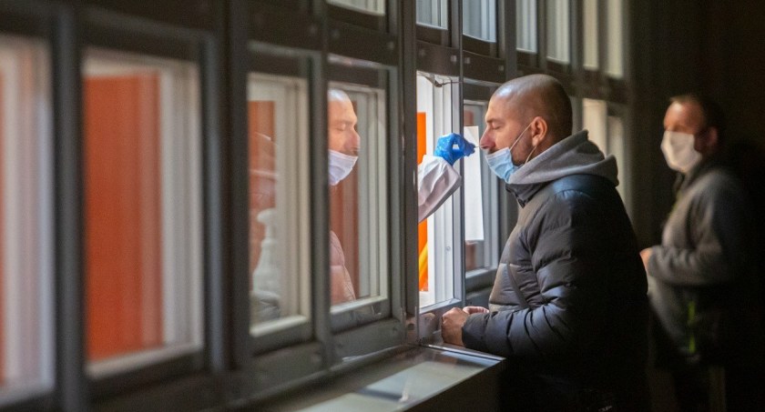W kościerskim szpitalu zmienią się procedury związane z testami na Covid-19