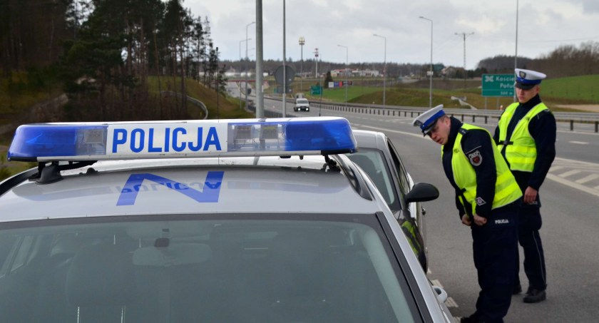 Blisko 150 kontroli, ponad 50 mandatów - policja podsumowuje majówkę