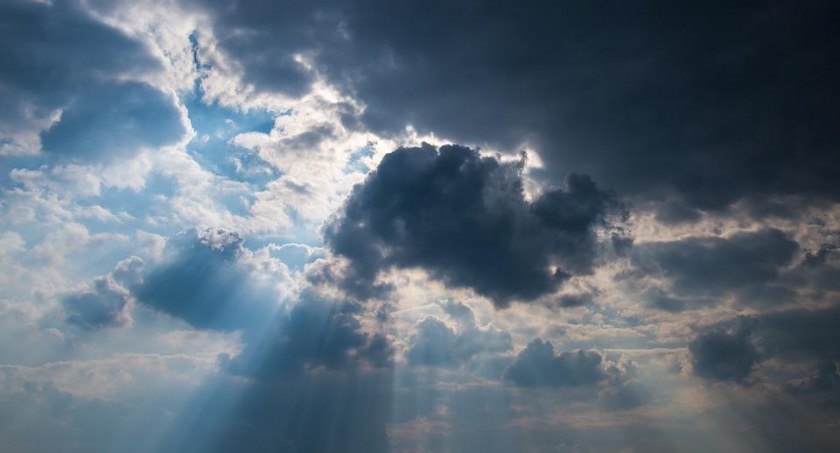 Ochłodzenie i burze? Sprawdź pogodę na weekend