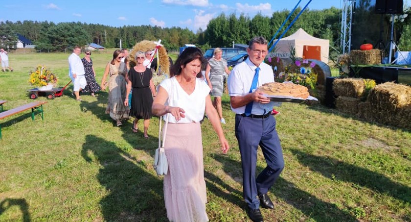 Uroczyste dożynki w Głodowie w gminie Liniewo