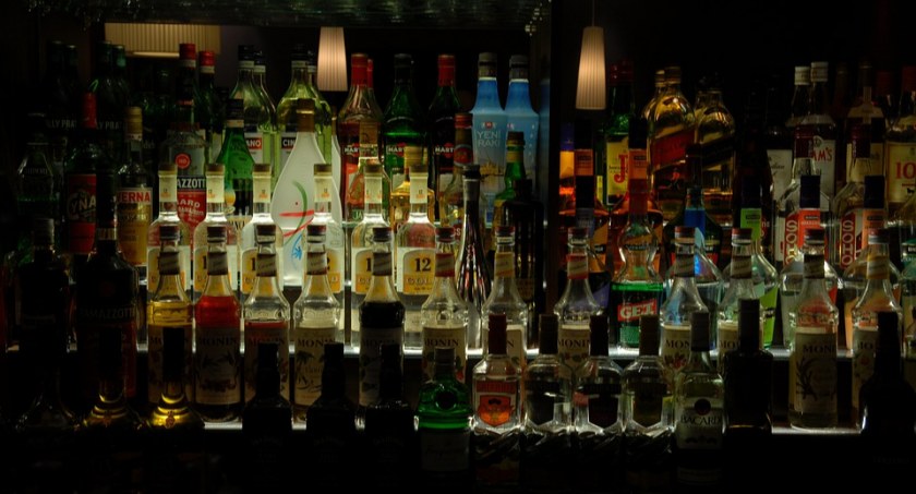 Lipusz. Ukradł z dyskontu osiem butelek whisky 