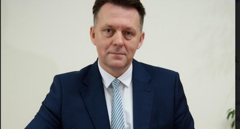 Wicestarosta Piotr Laska: Do naszych szkół trafiło zdecydowanie więcej uczniów niż rok temu. To był problem, ale udało się go rozwiązać