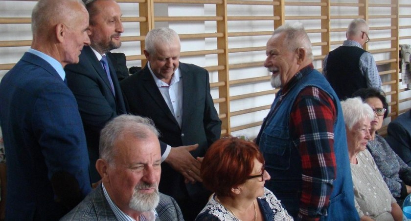 Seniorzy z gminy Kościerzyna spotkali się w Wąglikowicach