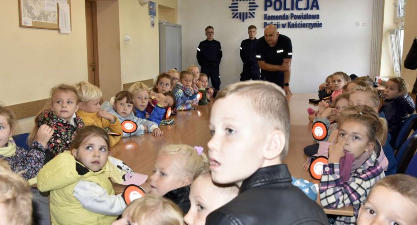 Ponad 330 osób odwiedzilło kościerskich policjantów