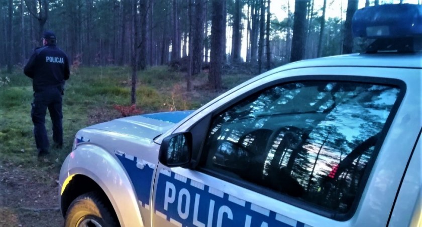 Poszli na grzyby i zaginęli - policjanci szukali 82-latka i 76-latki