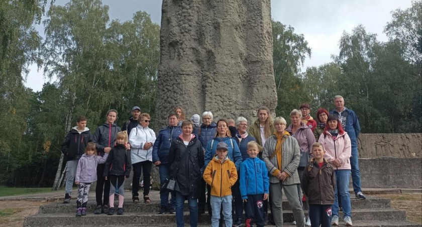 Integracja mieszkańców sołectwa Czarlina z historią w tle