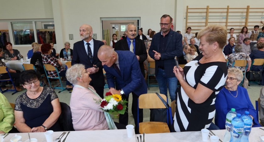 Dni seniora w Kaliskach Kościerskich oraz Niedamowie