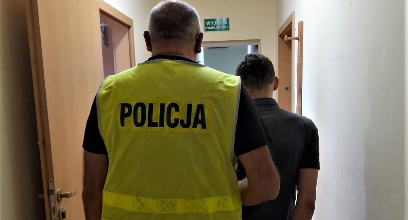Okradli hurtownię elektryczną - są w rękach policji