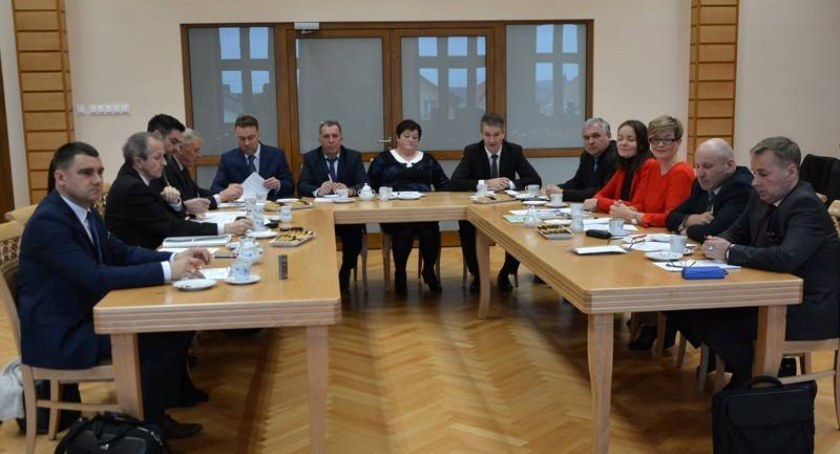 XXXIV sesja Rady Gminy Karsin - program
