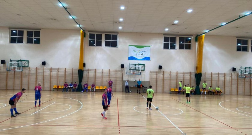 Grad bramek podczas kolejnej odsłony kościerskiej halówki
