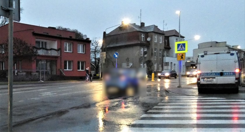 Kościerzyna. Potrącił 36-latkę na przejściu dla pieszych i uciekł