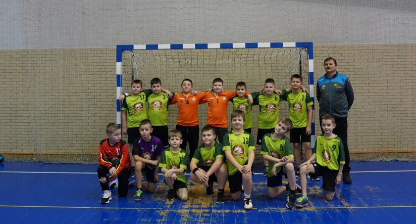 Turniejowe sukcesy szczypiornistów z Lipusza