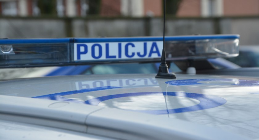 Po alkoholu i bez uprawnień - kolejni kierujący w rękach policji