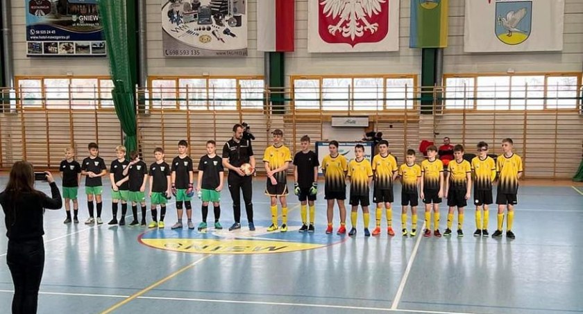 Piłkarze Santany Wielki Klincz wywalczyli miejsce na podium