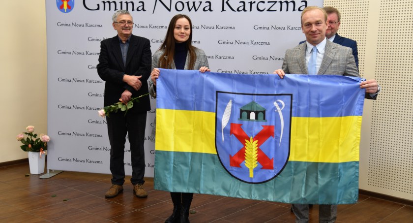 Najlepsi sportowcy z gminy Nowa Karczma otrzymali nagrody i wyróżnienia