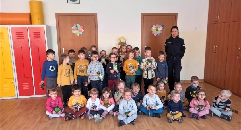 Oklaski za odblaski w Niedamowie