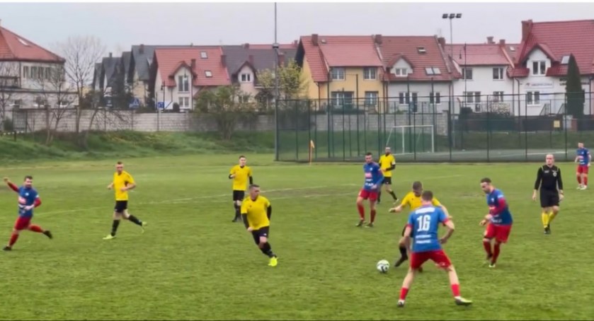 Wda bije lidera tabeli, a w środę w derbach zagra z Gwiazdą Karsin