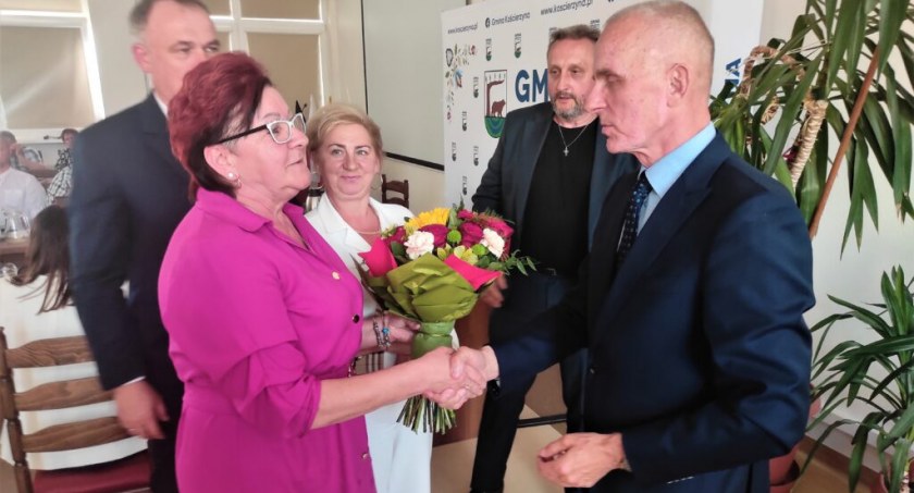 Wójt Grzegorz Piechowski dobrze oceniony, ale krytyka go nie ominęła