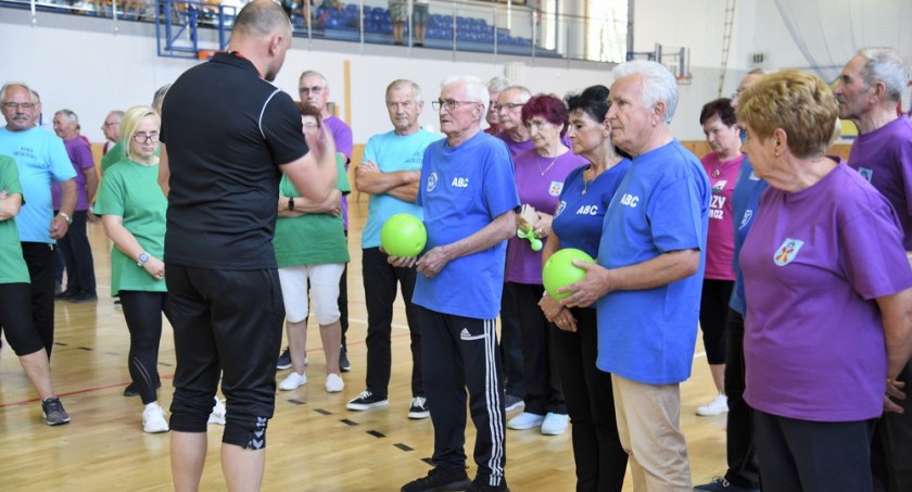 Spartakiada Seniorów w Nowej Karczmie, czyli sportowa rywalizacja w świetnej atmosferze