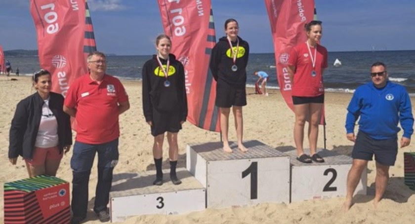 Wysoka forma młodych ratowników z Klubu Sportowego Aqua Sport