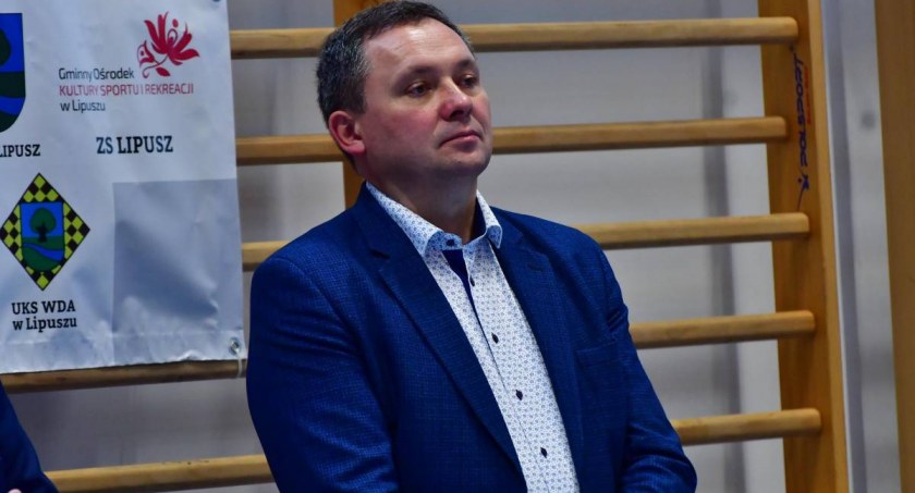 Mirosław Ebertowski, wójt gm. Lipusz dobrze oceniony przez radnych