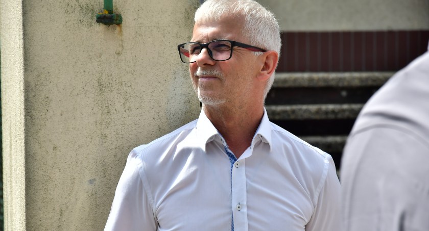 Działacz PiS chce, by wójt zdyscyplinował radną
