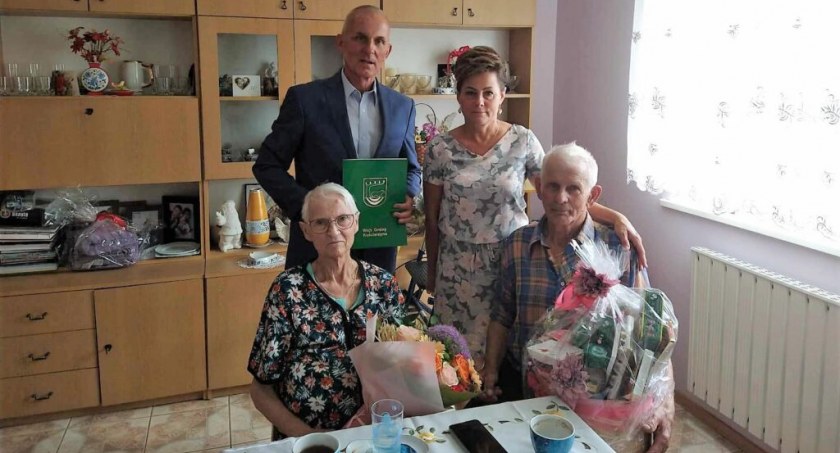Helena i Kazimierz Dattowie z Grzybowa świętowali diamentowe gody!