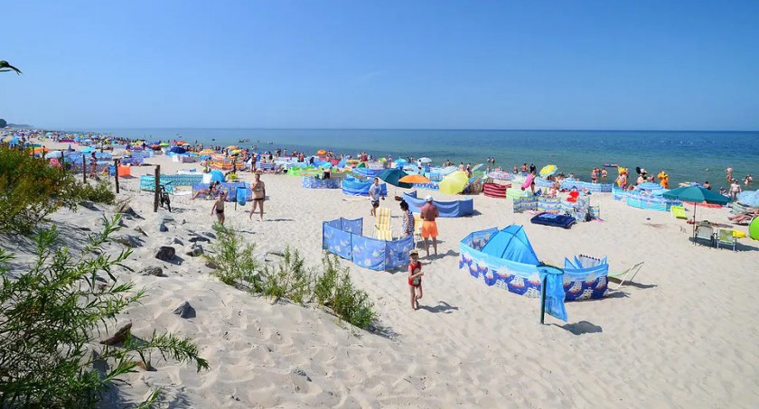 Plażowanie 2023. Na których bałtyckich plażach spędzić letni urlop?