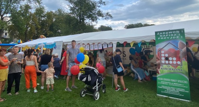 Piknik rodzinny nad Jeziorem Kaplicznym przyciągnął tłumy