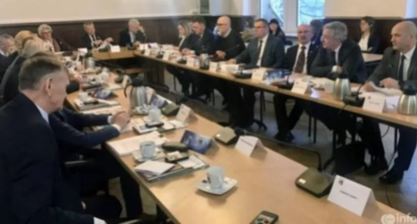 LI sesja Rady Powiatu Kościerskiego - program