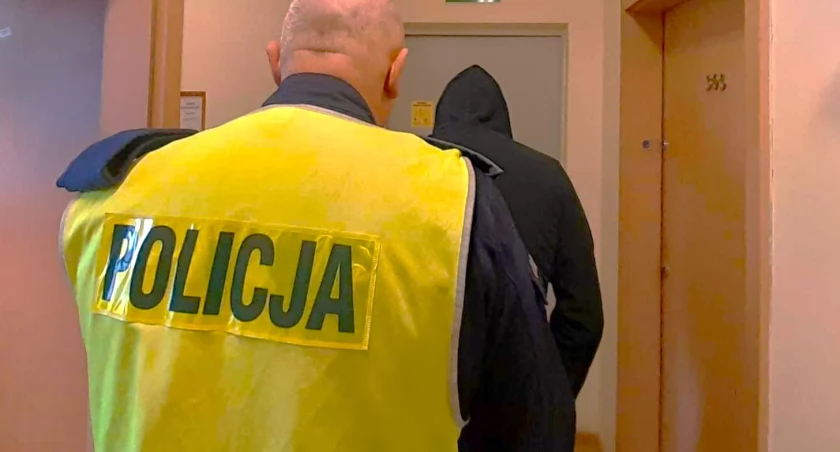 Sprzedawał narkotyki małoletnim - 23-latek w areszcie