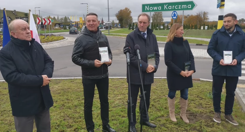 Gruntowny remont drogi 214 w Starej Kiszewie oficjalnie zakończony